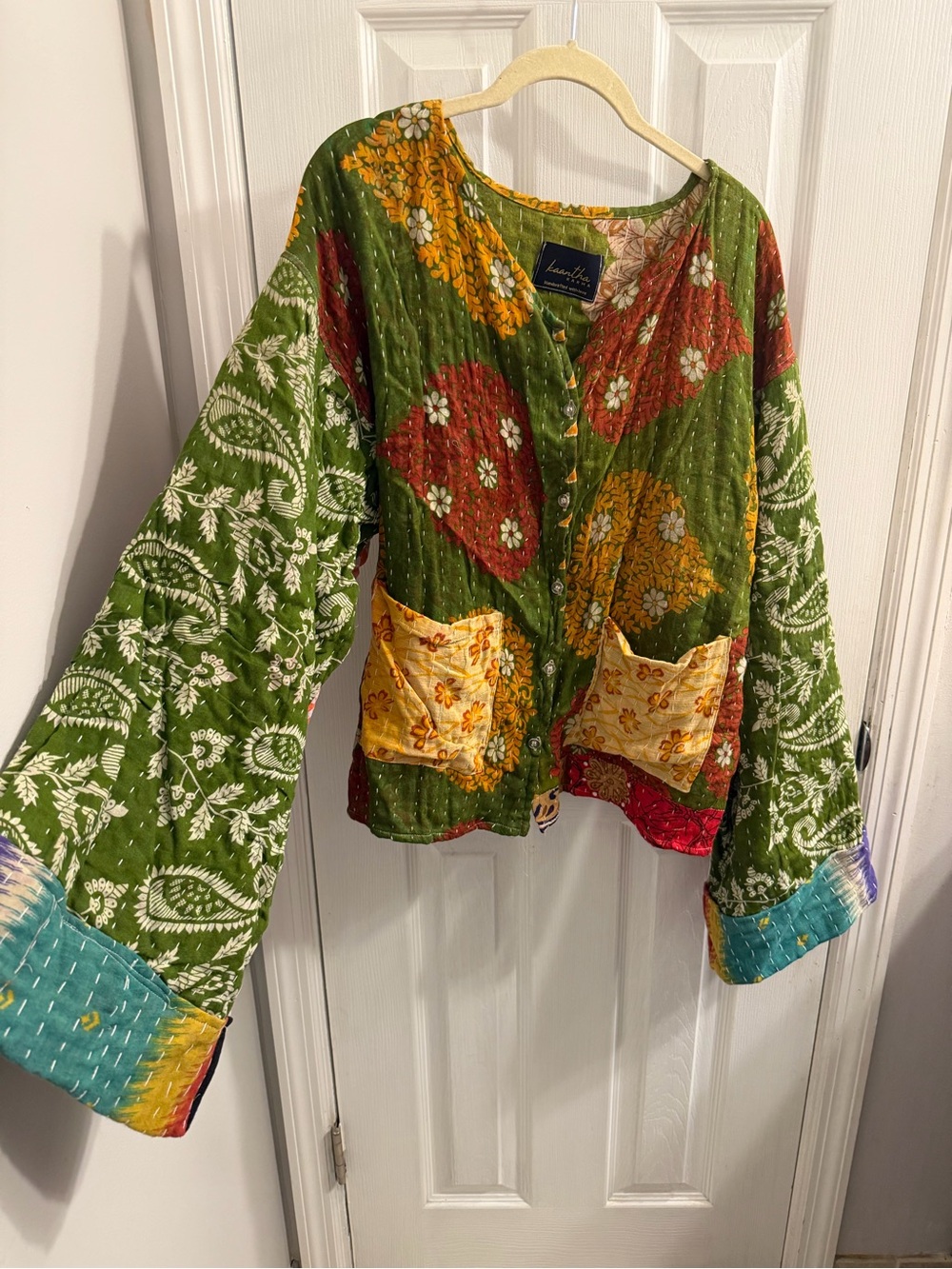 Reversible Kantha Jacket - Picture 3 of 14